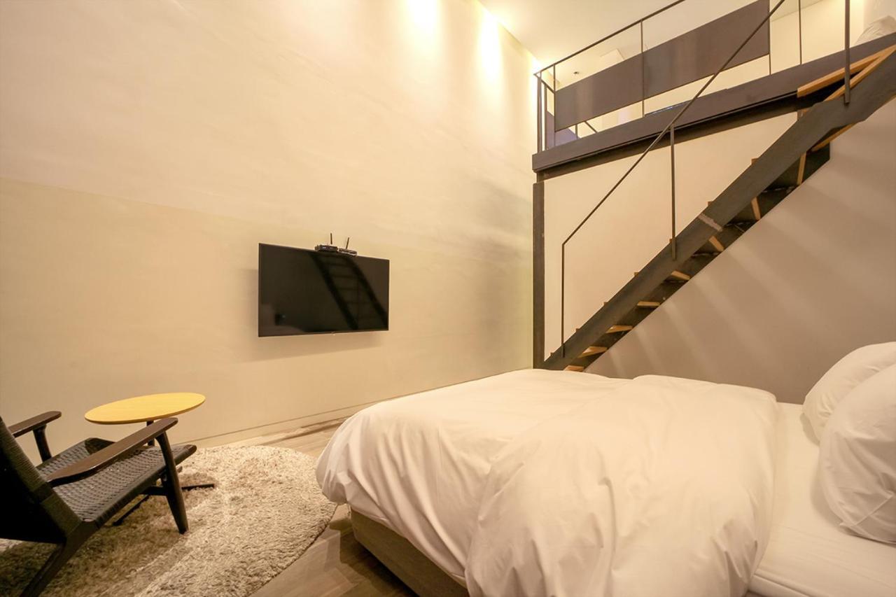 Js Boutique Hotel Hwaseong Exteriör bild