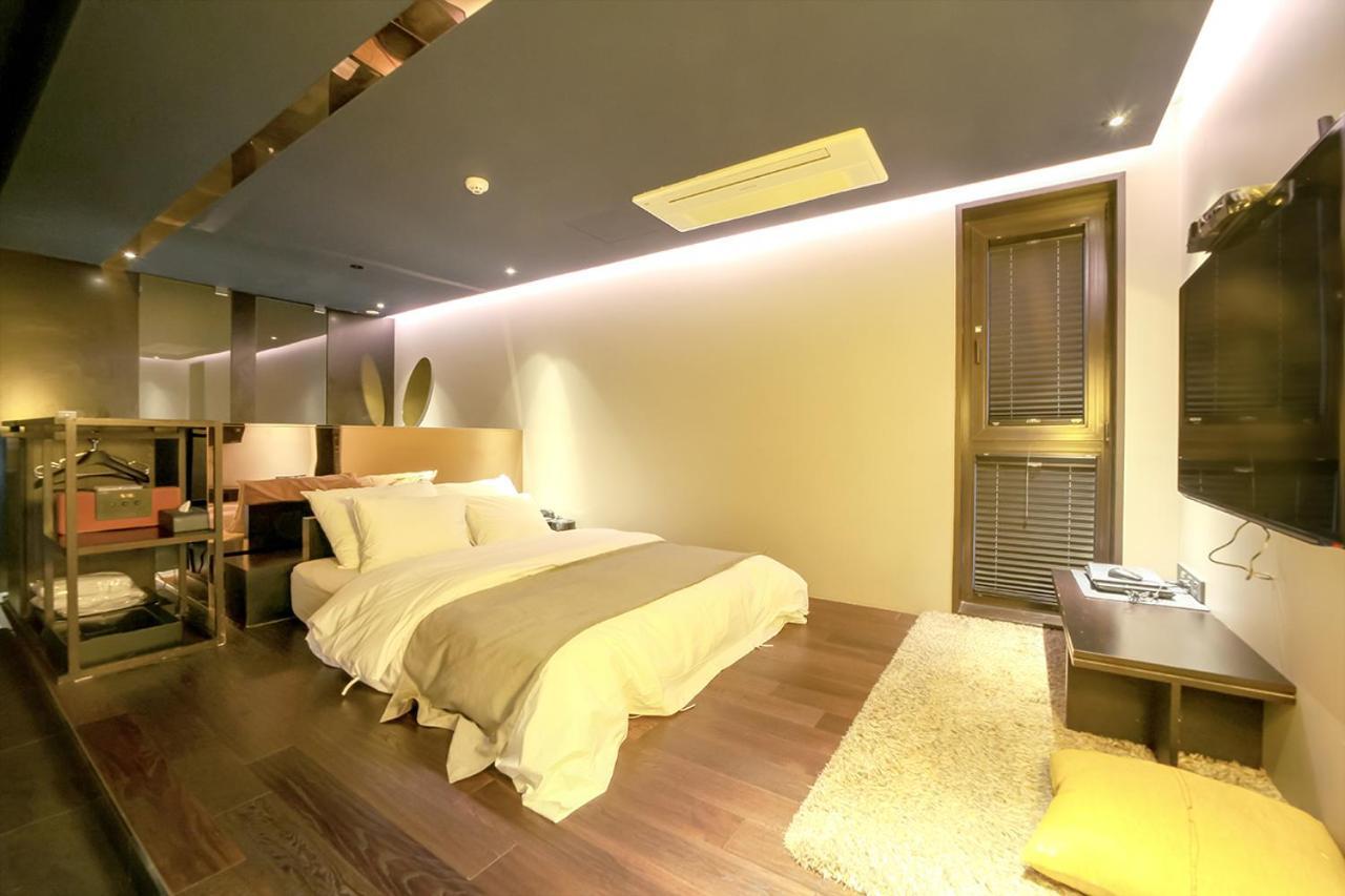 Js Boutique Hotel Hwaseong Exteriör bild