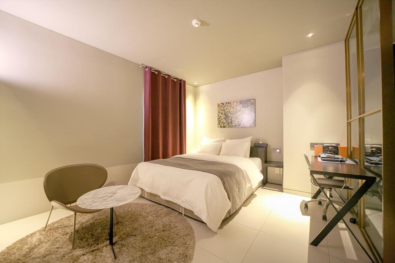 Js Boutique Hotel Hwaseong Exteriör bild